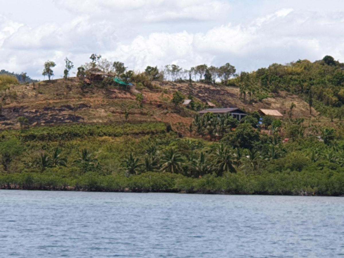 Miley Lodging Restobar New Busuanga Exterior photo